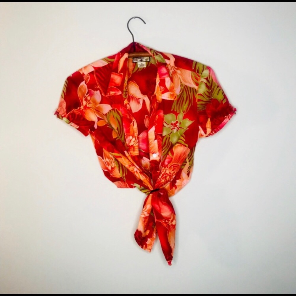 Vintage Hawaiian Print Button-up Top